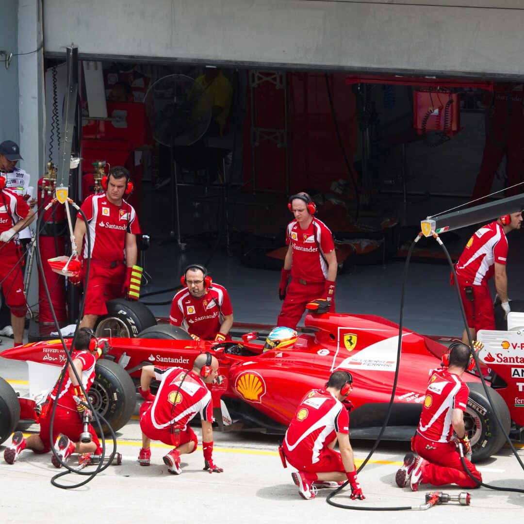 Untitled-design-66 F! pit stop - Single Minute Exchange of Dies (SMED)